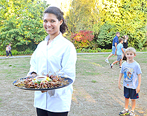 LAURELHURST SALMON BAKE 2015
